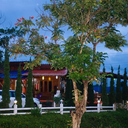 Imsuk Homestay At Chiang Rai Exterior foto